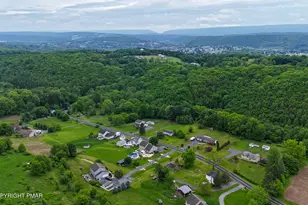 1330 Packerton Dam Dr, Lehighton, PA 18235 - Photo 9