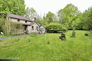 2537 Mountain Rd, Stroudsburg, PA 18360 - Photo 5