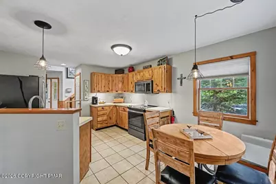  120 Mooncreek Lane, Pocono Pines, PA 18350 - Photo 25