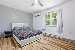 9807 Deerwood Dr, Tobyhanna, PA 18466 - Photo 25