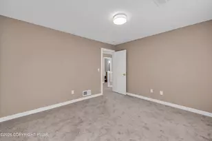 8913 Deerfield Rd, Tobyhanna, PA 18466 - Photo 33
