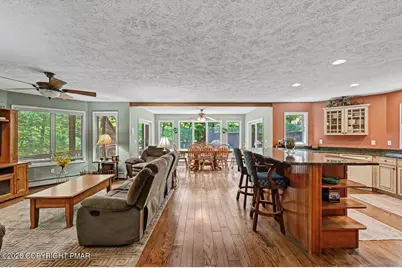  6102 Lakeview Drive, Pocono Pines, PA 18350 - Photo 15