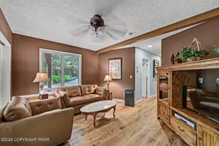 6102 Lakeview Dr, Pocono Pines, PA 18350 - Photo 41