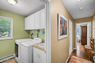  6102 Lakeview Drive, Pocono Pines, PA 18350 - Photo 21
