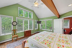 6102 Lakeview Dr, Pocono Pines, PA 18350 - Photo 29