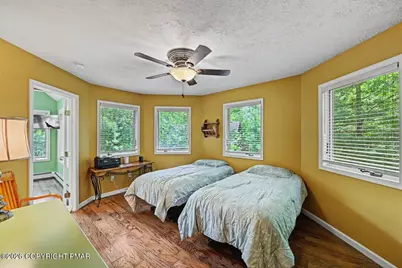  6102 Lakeview Drive, Pocono Pines, PA 18350 - Photo 31