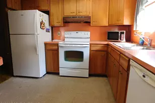114 Cumberland Ave, Tamaqua, PA 18252 - Photo 9