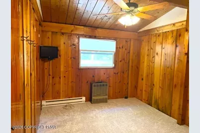  241 Champlain Drive, Tobyhanna, PA 18466 - Photo 9
