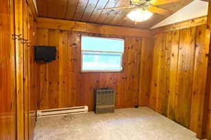 241 Champlain Dr, Tobyhanna, PA 18466 - Photo 9