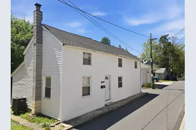  418 Crane Street, Catasauqua, PA 18032 - Photo 1
