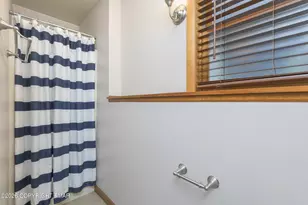 1430 N Rocky Mountain Dr, Effort, PA 18330 - Photo 15