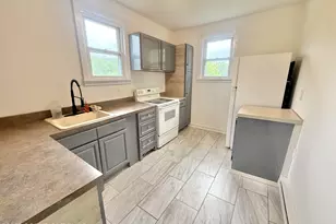 309-311 E E Ridge St, Lansford, PA 18232 - Photo 11