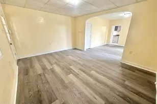 309-311 E E Ridge St, Lansford, PA 18232 - Photo 7