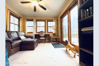  19 Livingston Lane, Gouldsboro, PA 18424 - Photo 11