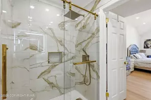 284 Mary St, East Stroudsburg, PA 18301 - Photo 27
