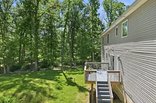 631 Sunglo Ln, Henryville, PA 18332 - Photo 101