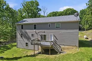 631 Sunglo Ln, Henryville, PA 18332 - Photo 91