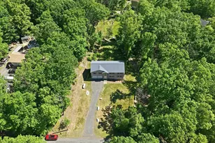 631 Sunglo Ln, Henryville, PA 18332 - Photo 105