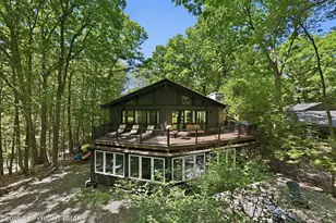 186 Yacht Club Dr, Greentown, PA 18426 - Photo 59