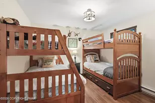 186 Yacht Club Dr, Greentown, PA 18426 - Photo 25