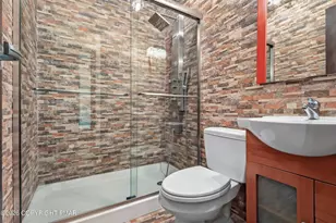 186 Yacht Club Dr, Greentown, PA 18426 - Photo 27