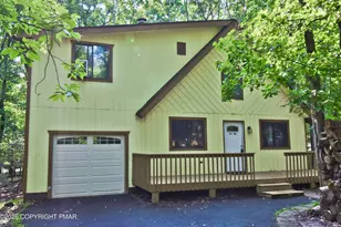 2059 Candlewood Dr, East Stroudsburg, PA 18301 - Photo 1