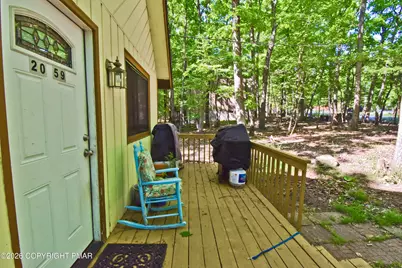  2059 Candlewood Drive, East Stroudsburg, PA 18301 - Photo 25