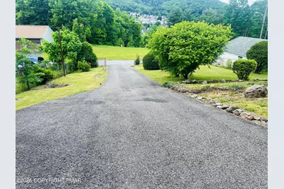  42 E Columbus Avenue, Nesquehoning, PA 18240 - Photo 39