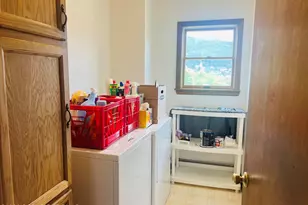 42 E Columbus Ave, Nesquehoning, PA 18240 - Photo 17