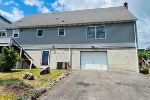 42 E Columbus Ave, Nesquehoning, PA 18240 - Photo 35