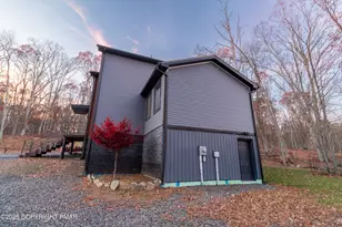 2226 Bedford Ct, Bushkill, PA 18324 - Photo 53