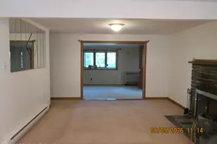 2257 Pine Ln, Bushkill, PA 18324 - Photo 5