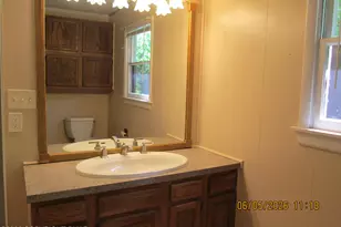 2257 Pine Ln, Bushkill, PA 18324 - Photo 15