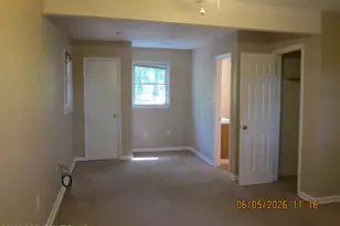 2257 Pine Ln, Bushkill, PA 18324 - Photo 11