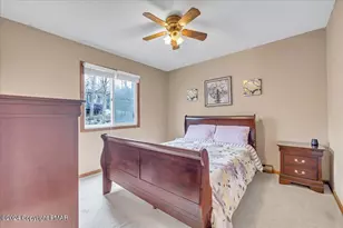 5314 Ledgewood Dr, Tobyhanna, PA 18466 - Photo 9
