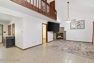 217 Evergreen Ct, Tannersville, PA 18372 - Photo 9