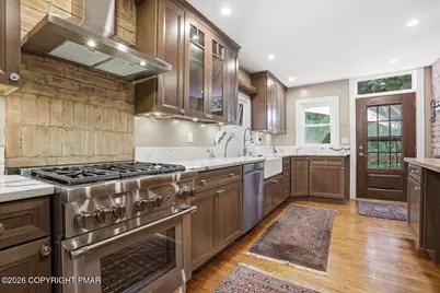  169 W Broadway, Jim Thorpe, PA 18229 - Photo 11