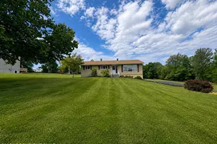 292 Farmer Bush Rd, East Stroudsburg, PA 18301 - Photo 1