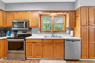 156 Mailbox Rd, Pocono Lake, PA 18347 - Photo 9