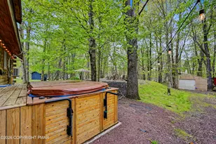 259 Farmers Ln, Pocono Lake, PA 18347 - Photo 17