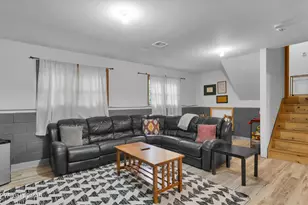 1727 Clover Rd, Long Pond, PA 18334 - Photo 19