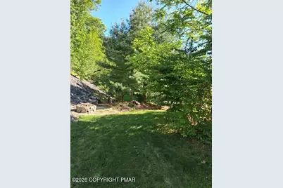  396 Shawnee Valley Drive, East Stroudsburg, PA 18302 - Photo 33