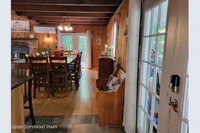  121 Park Court, Bushkill, PA 18324 - Photo 7