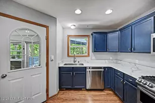 125 Cardinal Ln, Pocono Lake, PA 18347 - Photo 25