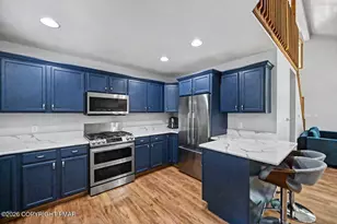 125 Cardinal Ln, Pocono Lake, PA 18347 - Photo 23