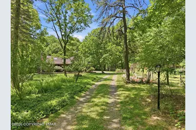  216 Sportsmans Trail, Stroudsburg, PA 18360 - Photo 5