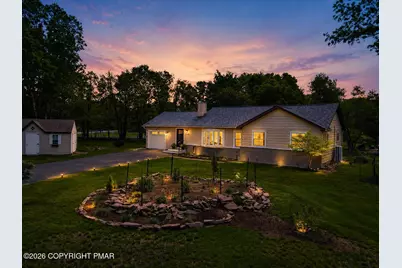  2039 Candlewood Lane, Blakeslee, PA 18610 - Photo 3