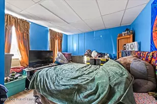 16 W Franklin St, Saint Clair, PA 17970 - Photo 25