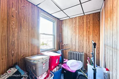  16 W Franklin Street, Saint Clair, PA 17970 - Photo 17