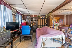 16 W Franklin St, Saint Clair, PA 17970 - Photo 35